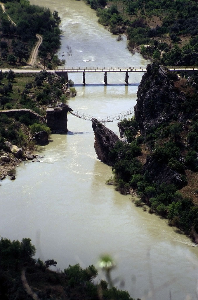 30.04.1993 | Göksu Tal | alte und neue Brücke übern Göksu