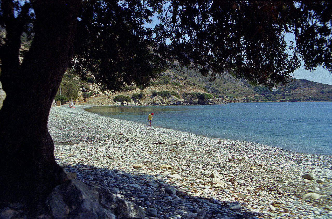 30.05.1996 | Handelshafen | weitläufiger Kieselstrand