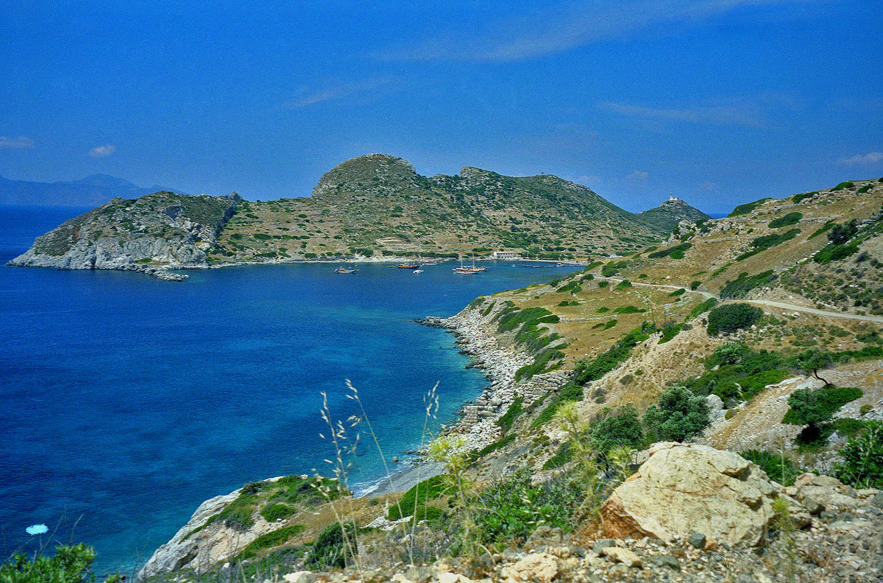 30.05.1996 | bei Knidos | Leuchtturm und Handelshafen von Zufahrtsstrasse