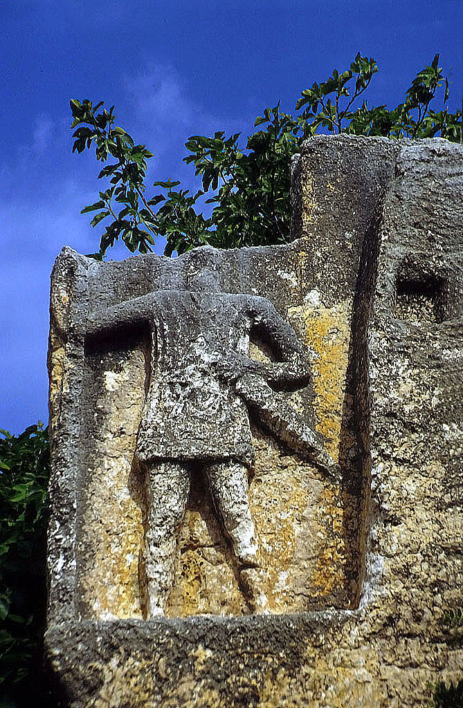 Korykos Kriegerrelief