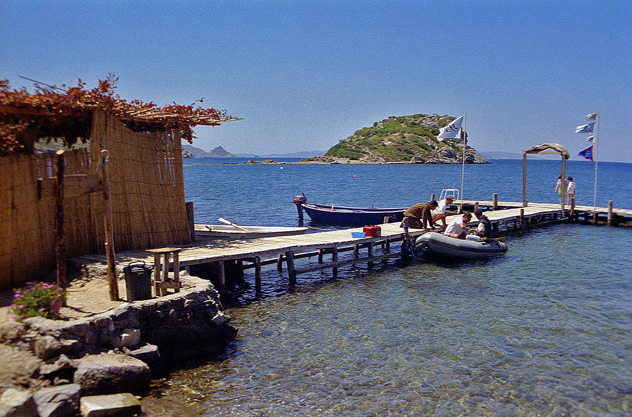 05.06.1996 | Hafen | Landesteg im Hafenbereich vor Haseninsel