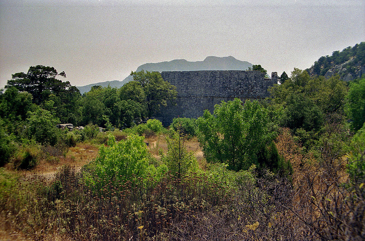 11.08.1991 | Agora | hohe Mauer an der Agora