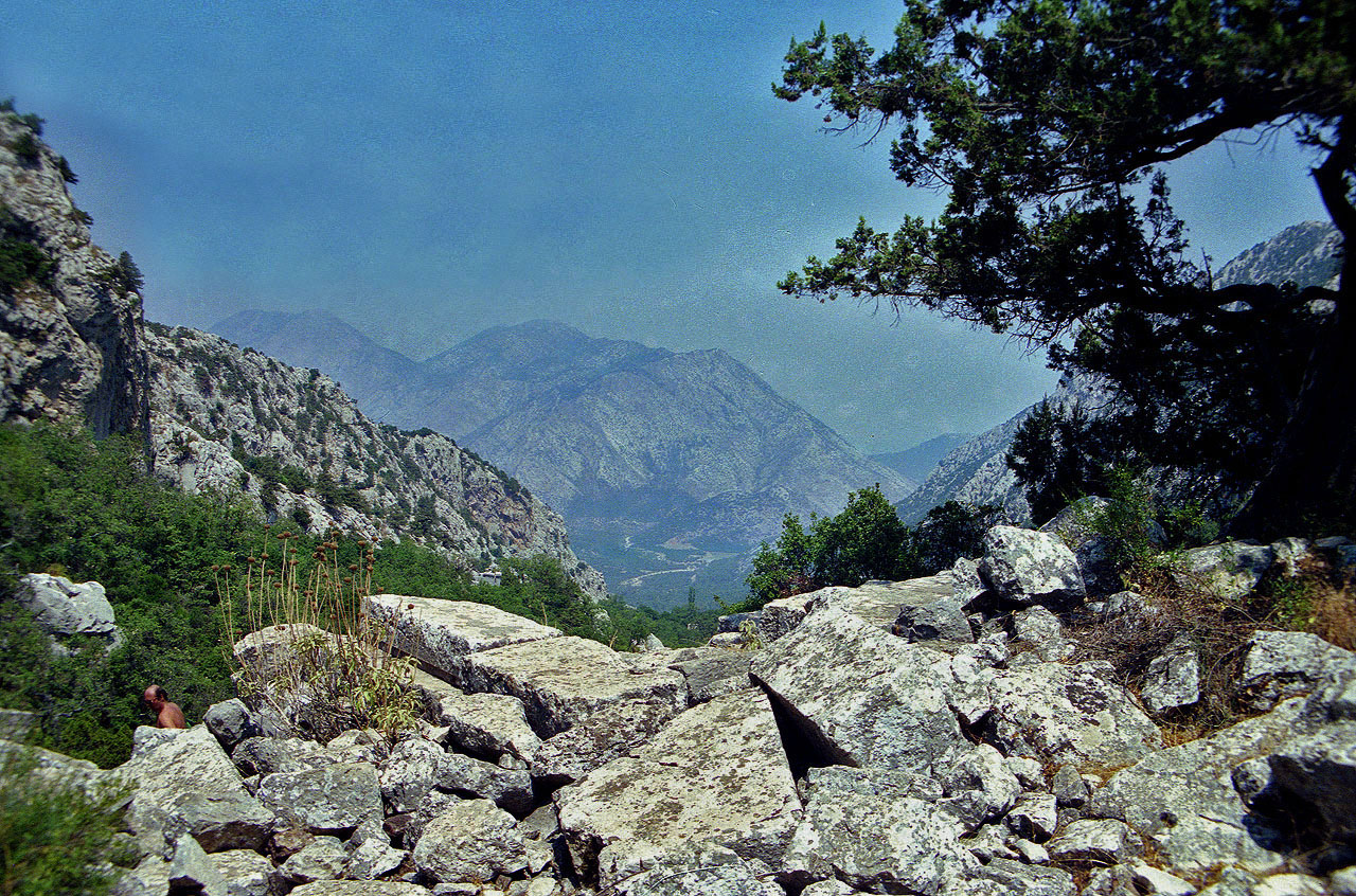 11.08.1991 | Stadtmauer | Mauerreste mit Blick nach Norden