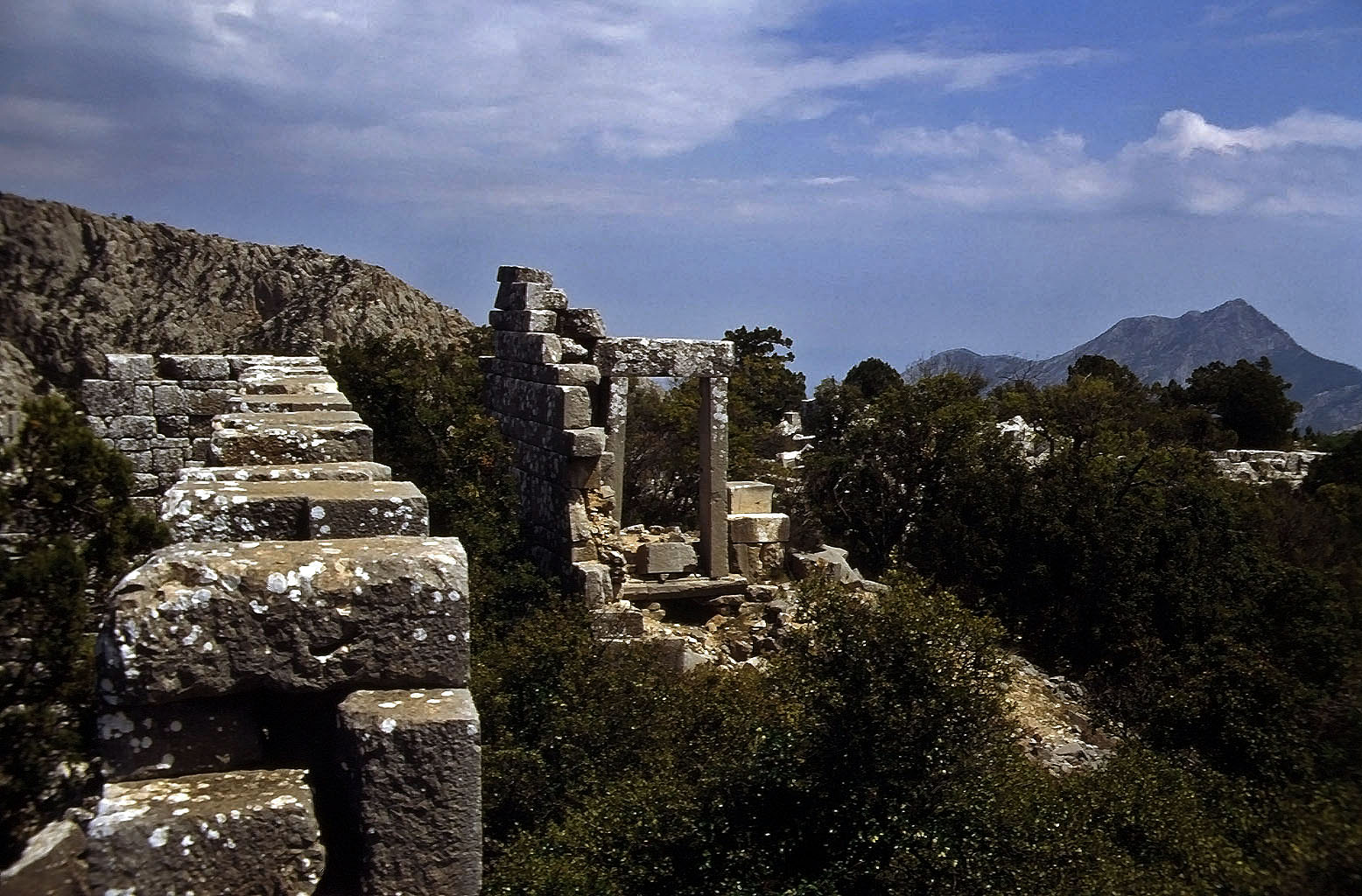 01.05.1993 | Zeustempel | Zeustempel im Stadtgebiet